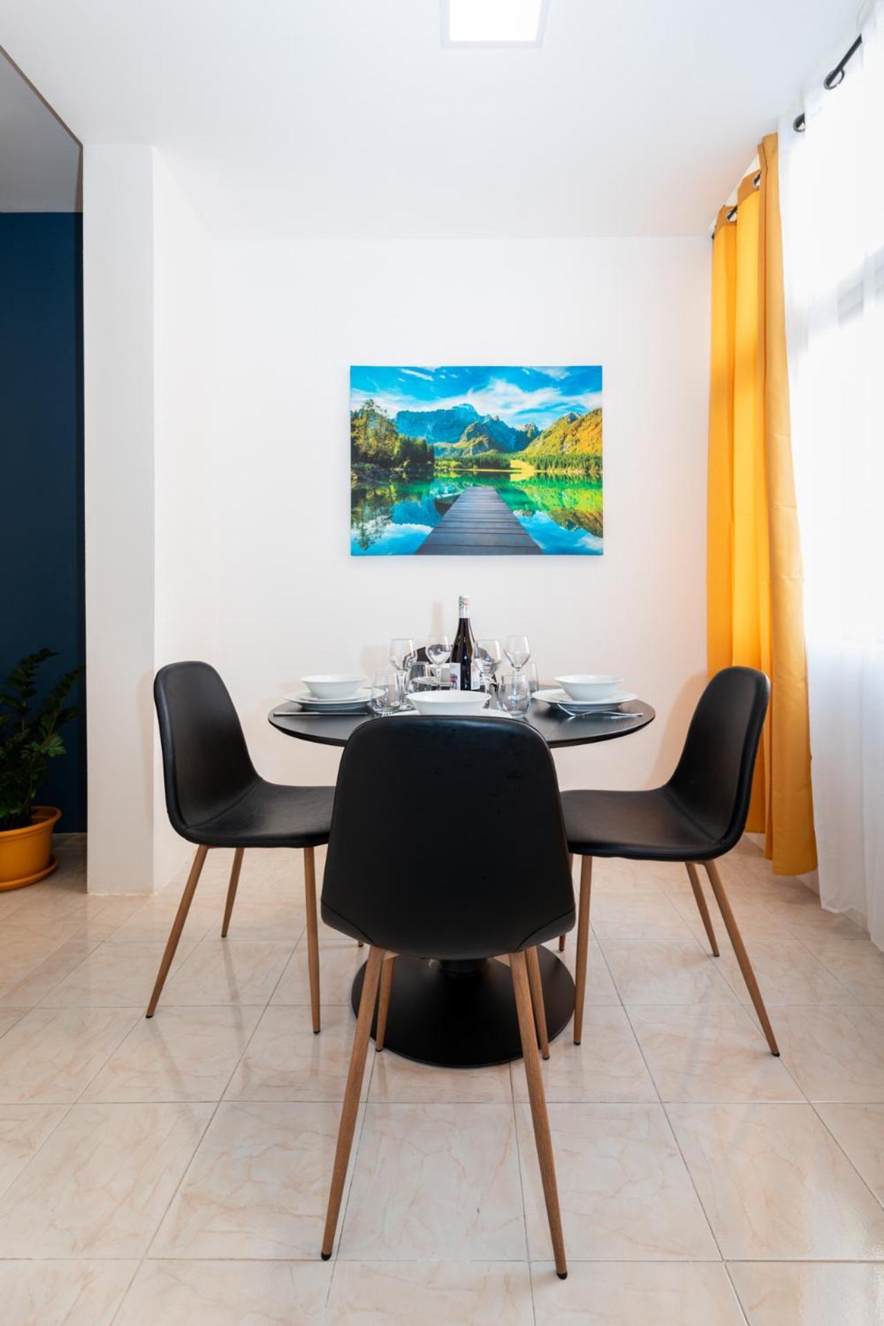 Apartament Chic 1br Retreat In St Julian's By Holi