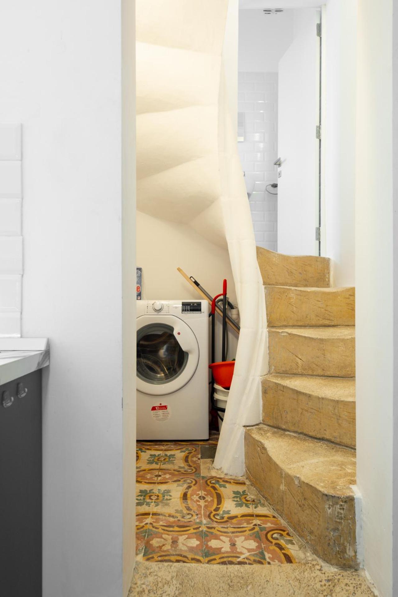 Chic 1br Retreat In St Julian's By Holi Apartament